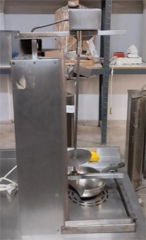 Μεταχειρισμένος Γύρος Αερίου Με 6 Καυστήρες Για 45Kg Κρέας NORTH 